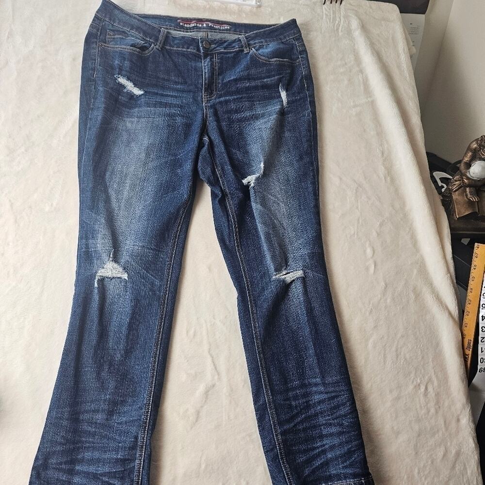 Standards & Practices Jeans 18 Womenβs Plus Medium Blue Wash distressed